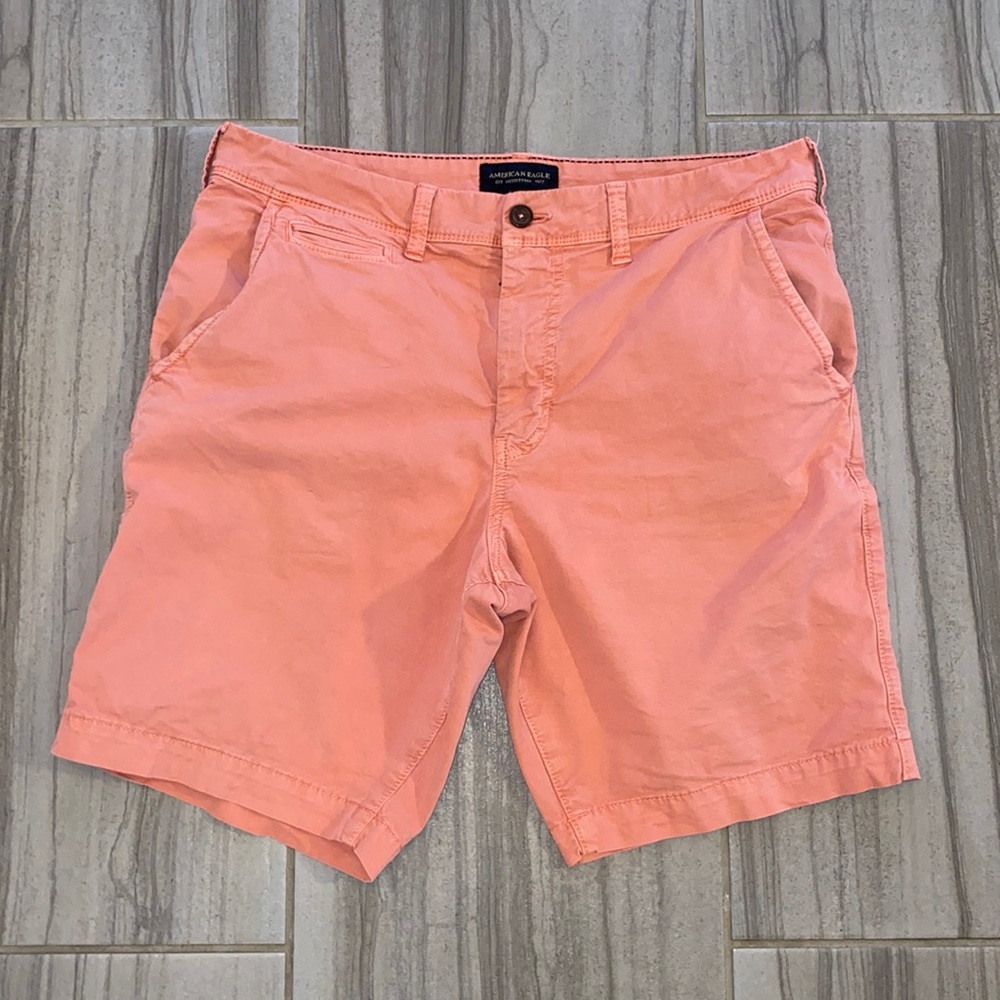 Men’s American Eagle Classic Fit Shorts